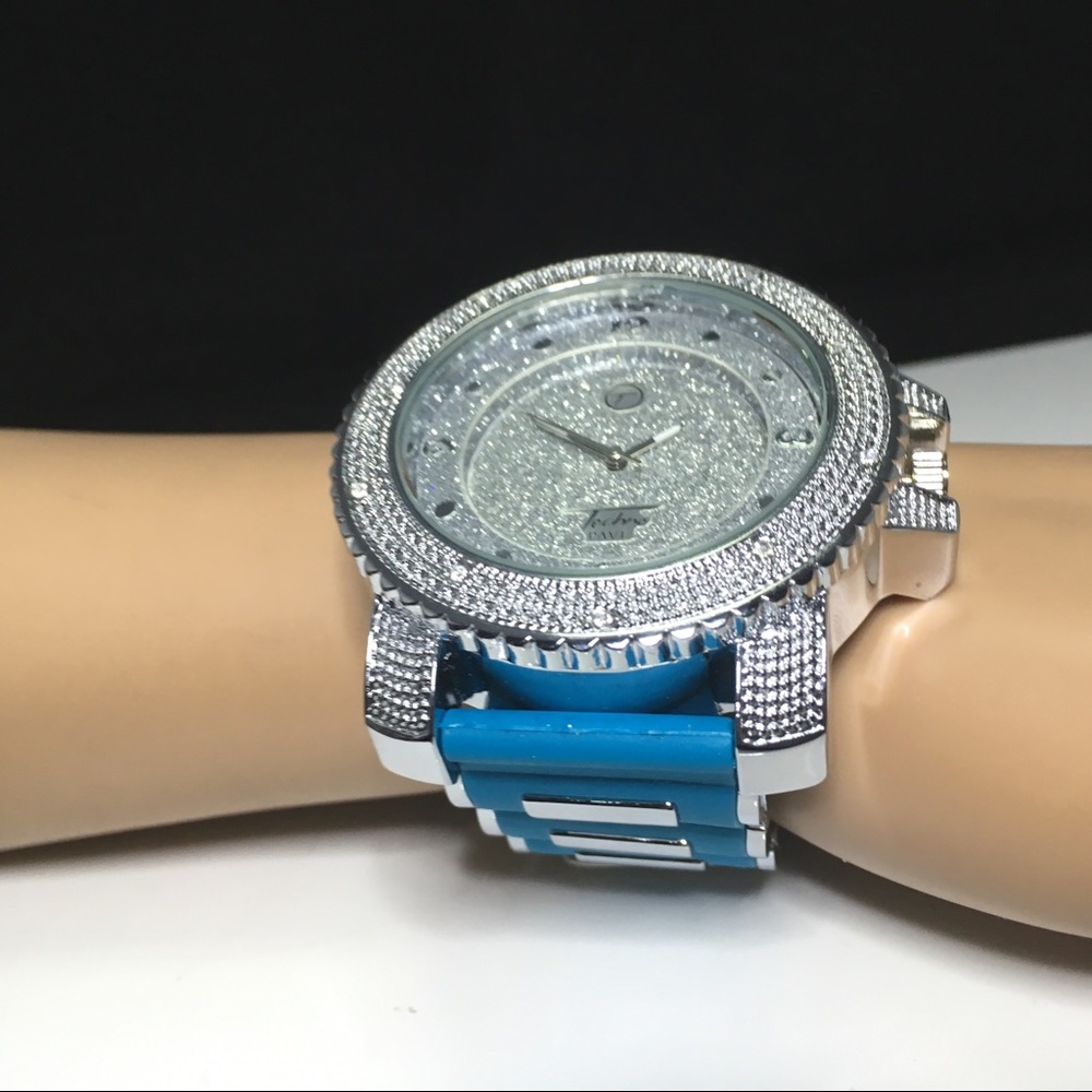 Watch - Picture 5 of 7